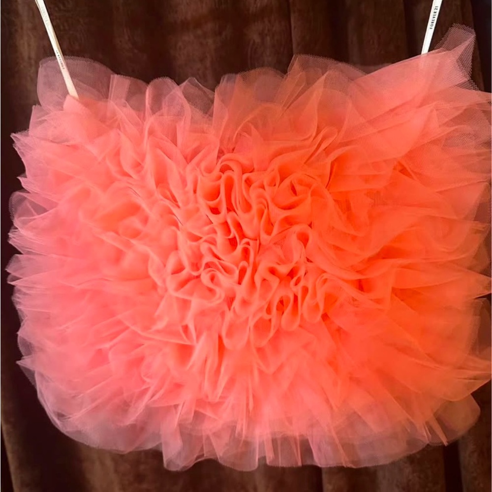 Pink strapless scrunchie ruffle top. Size S